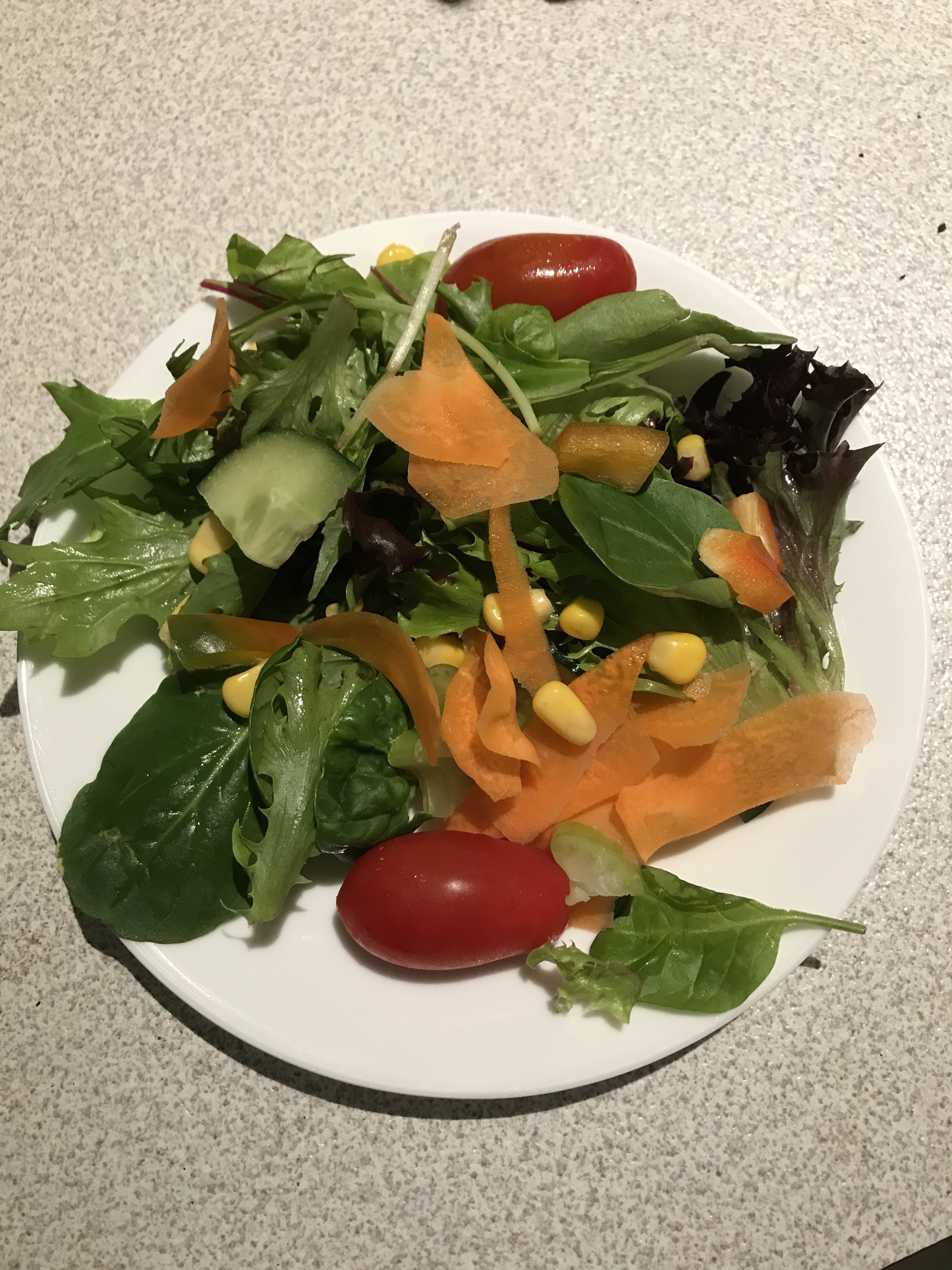 Quick and easy summer salad always ready to go | bunch