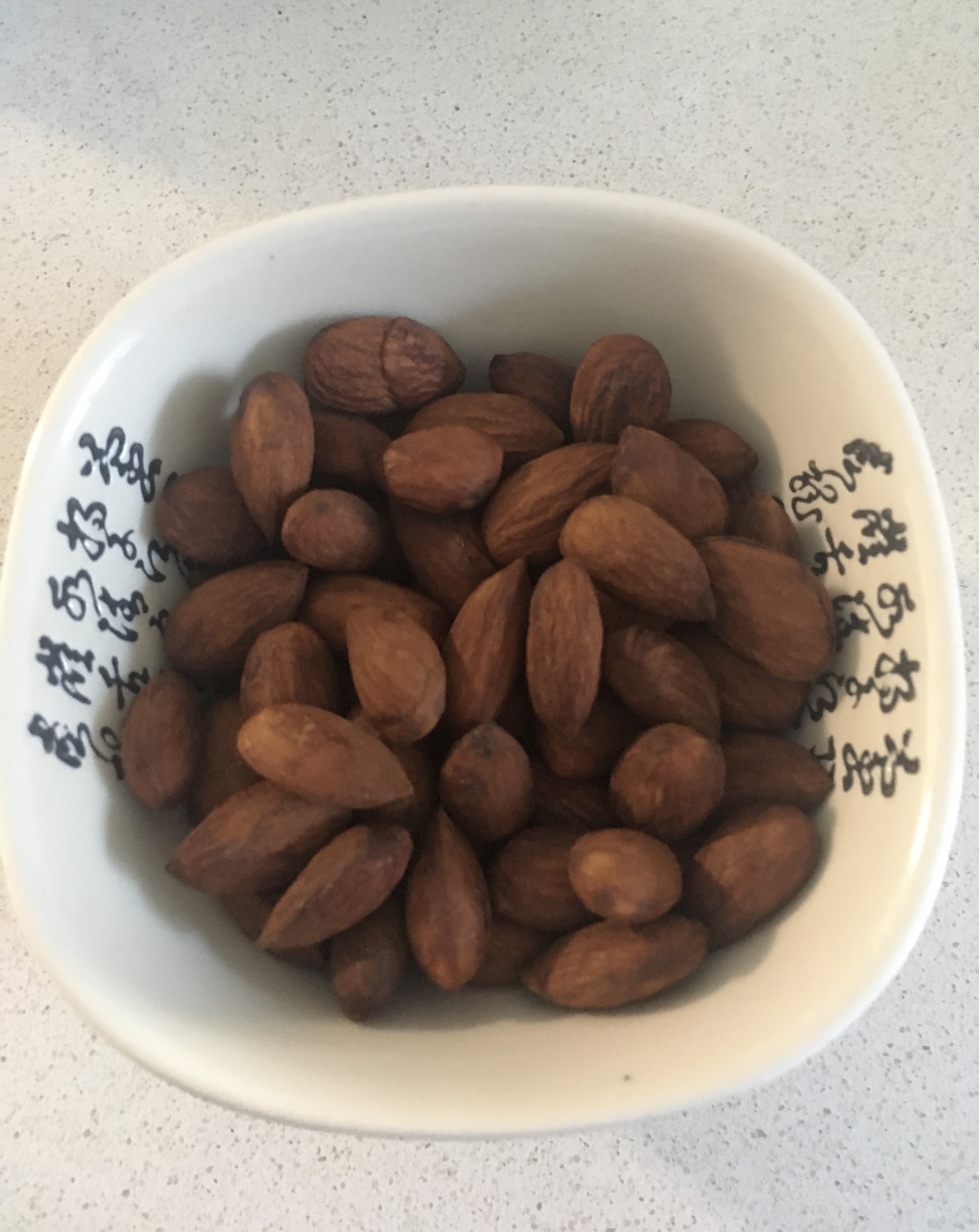 Soy sauce baked almonds bunch