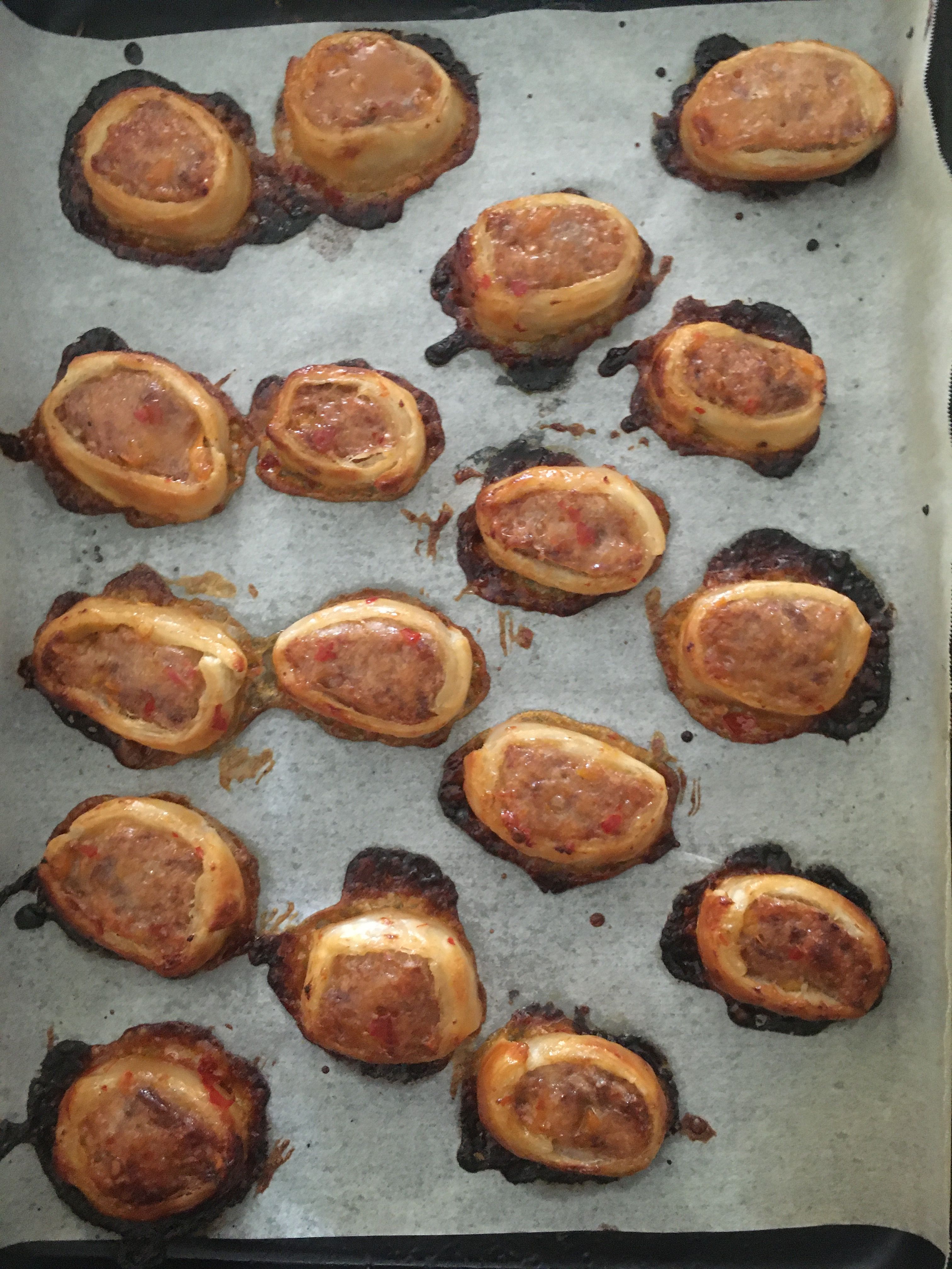 Caramelised sweet chilli sausage rolls bunch