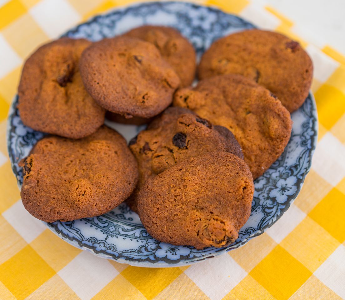 Sultana biscuits bunch