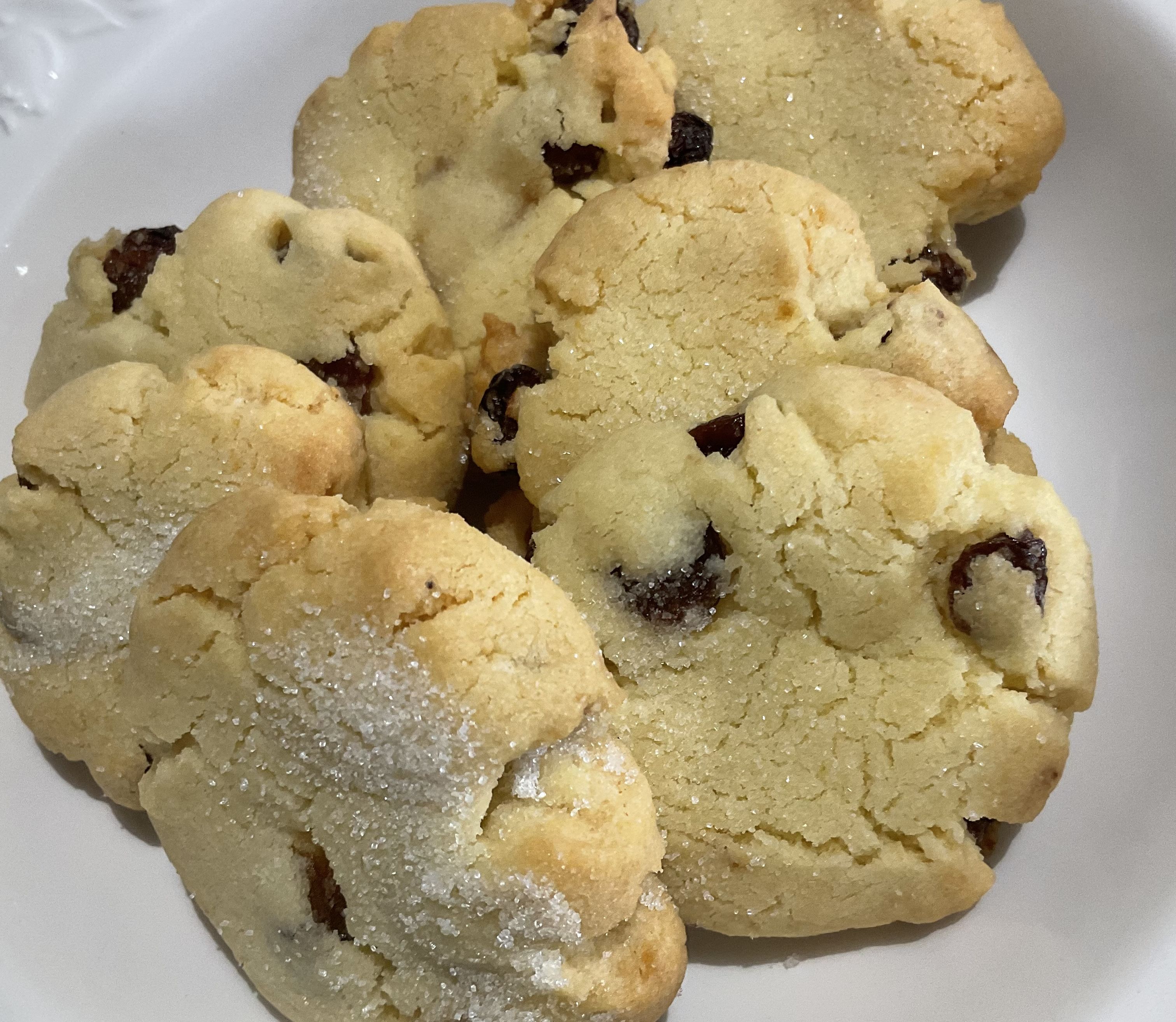 Sultana Cookies bunch