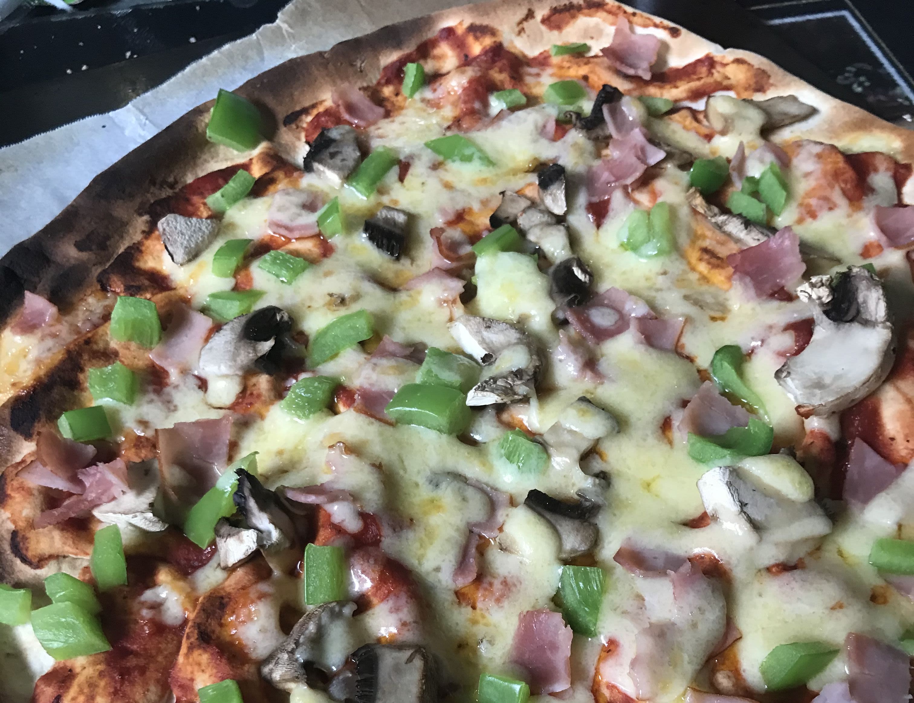 Lebanese Bread Pizza under the grill | bunch