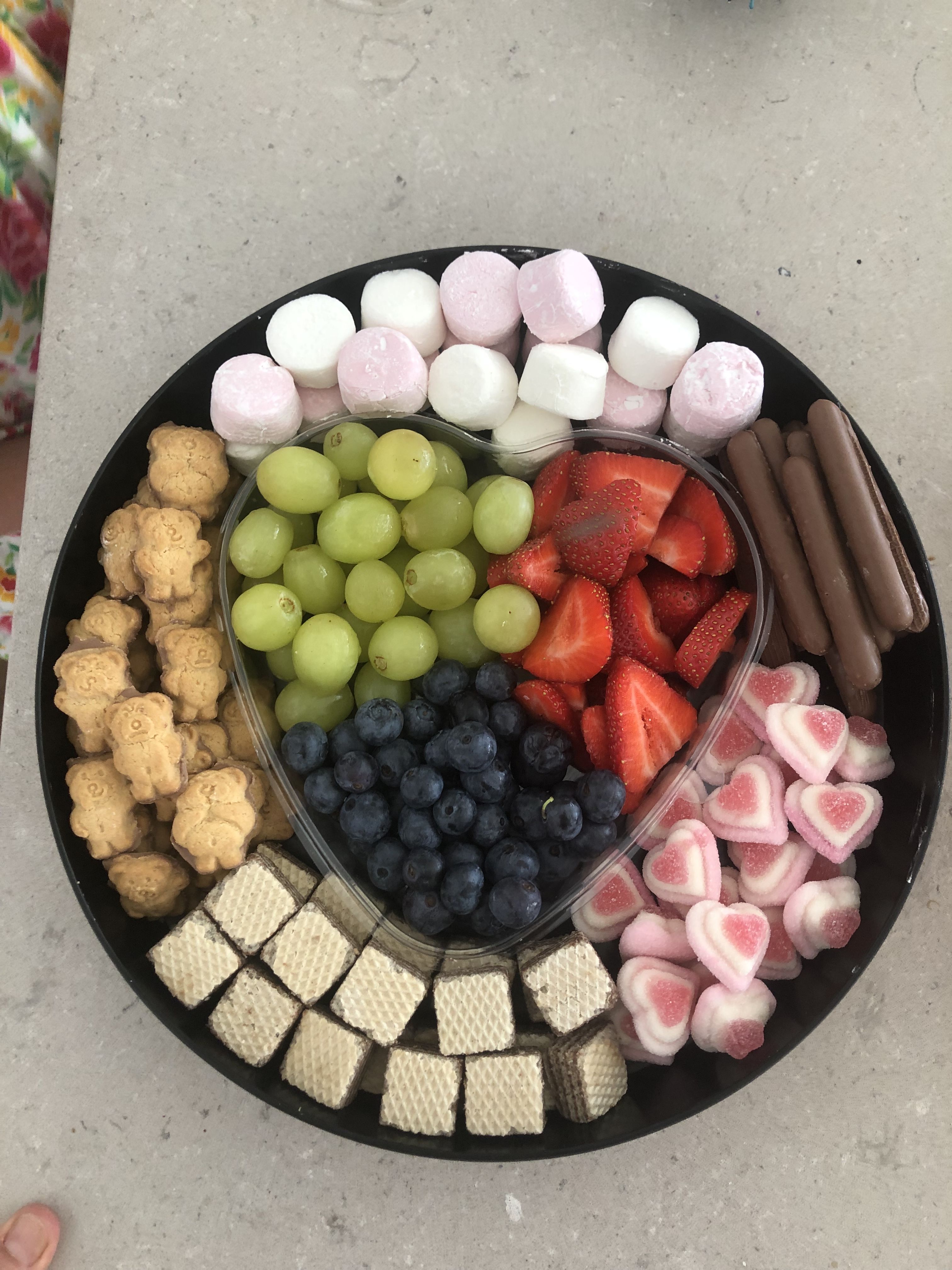 Kids Party Dessert Platter | bunch