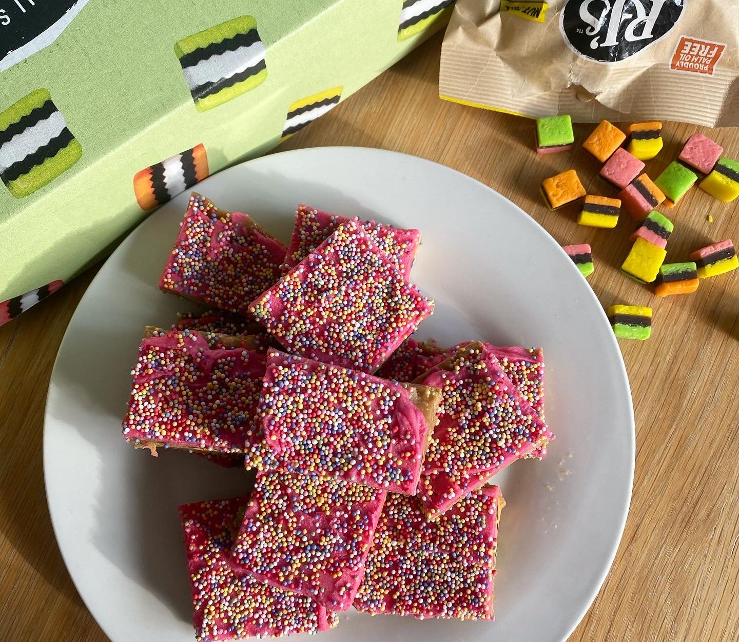Licorice Allsort Lollycake Bunch licorice-allsort-lollycake-bunch