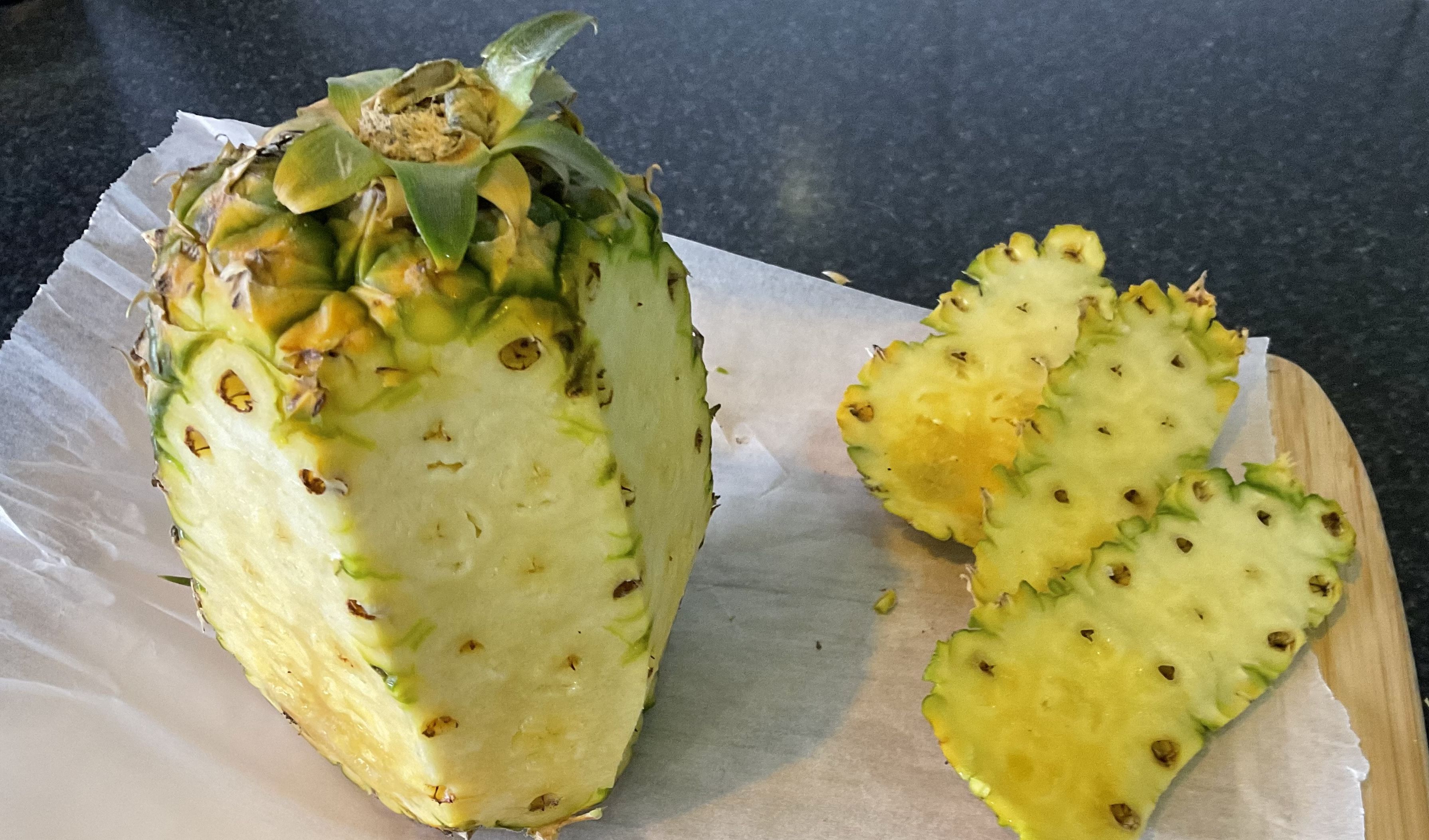 How Do You Cut Your Pineapple ๐ And Facts | bunch