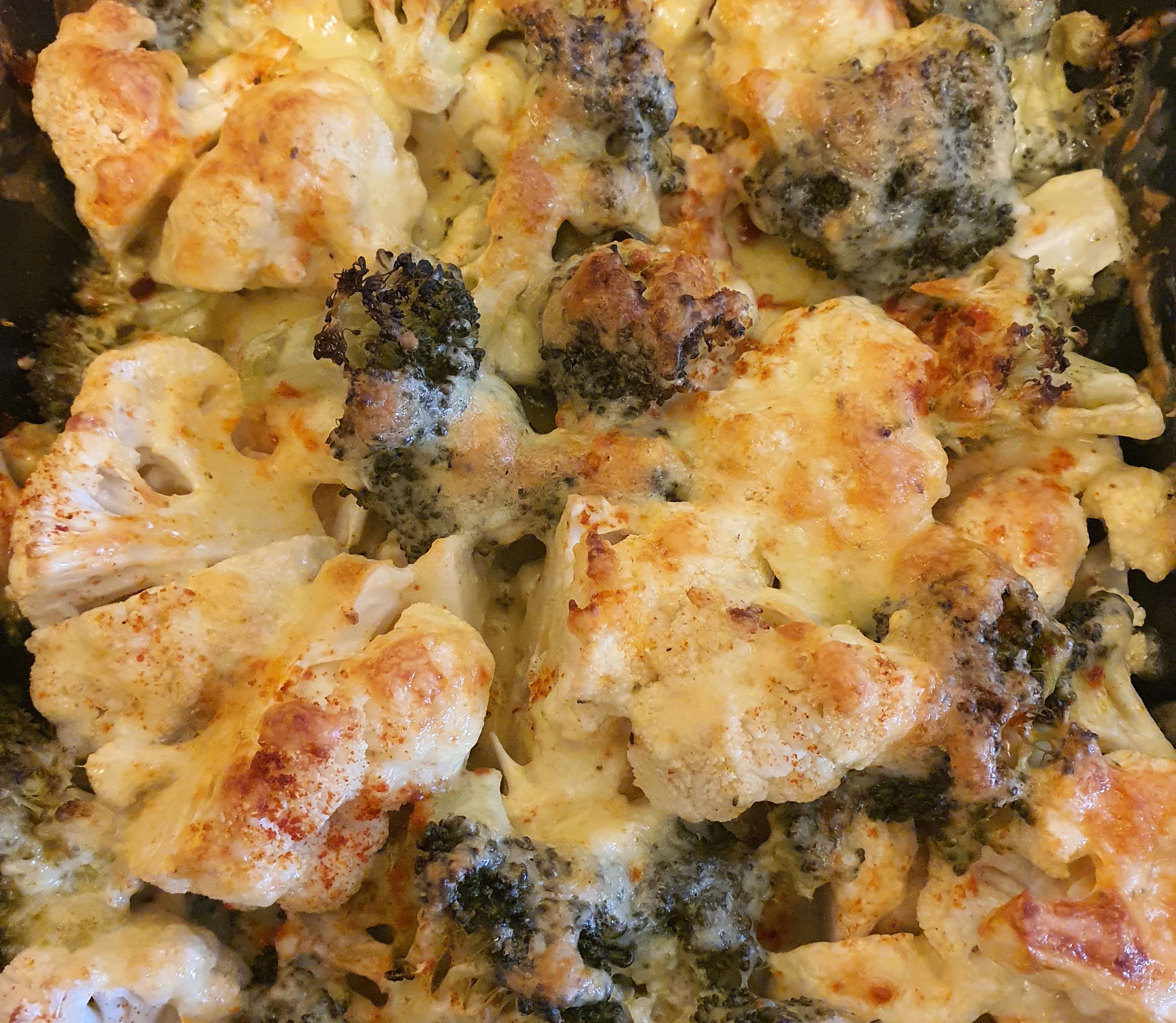 Creamy Cauliflower & broccoli bake bunch