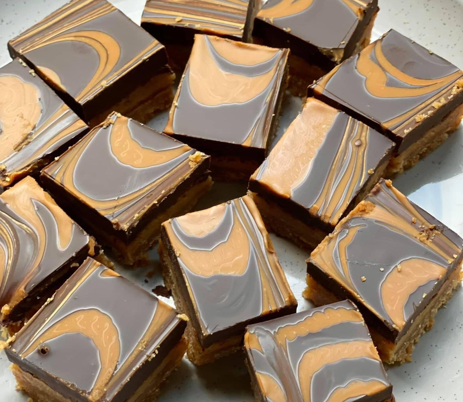 Caramel Slice with Biscoff bunch