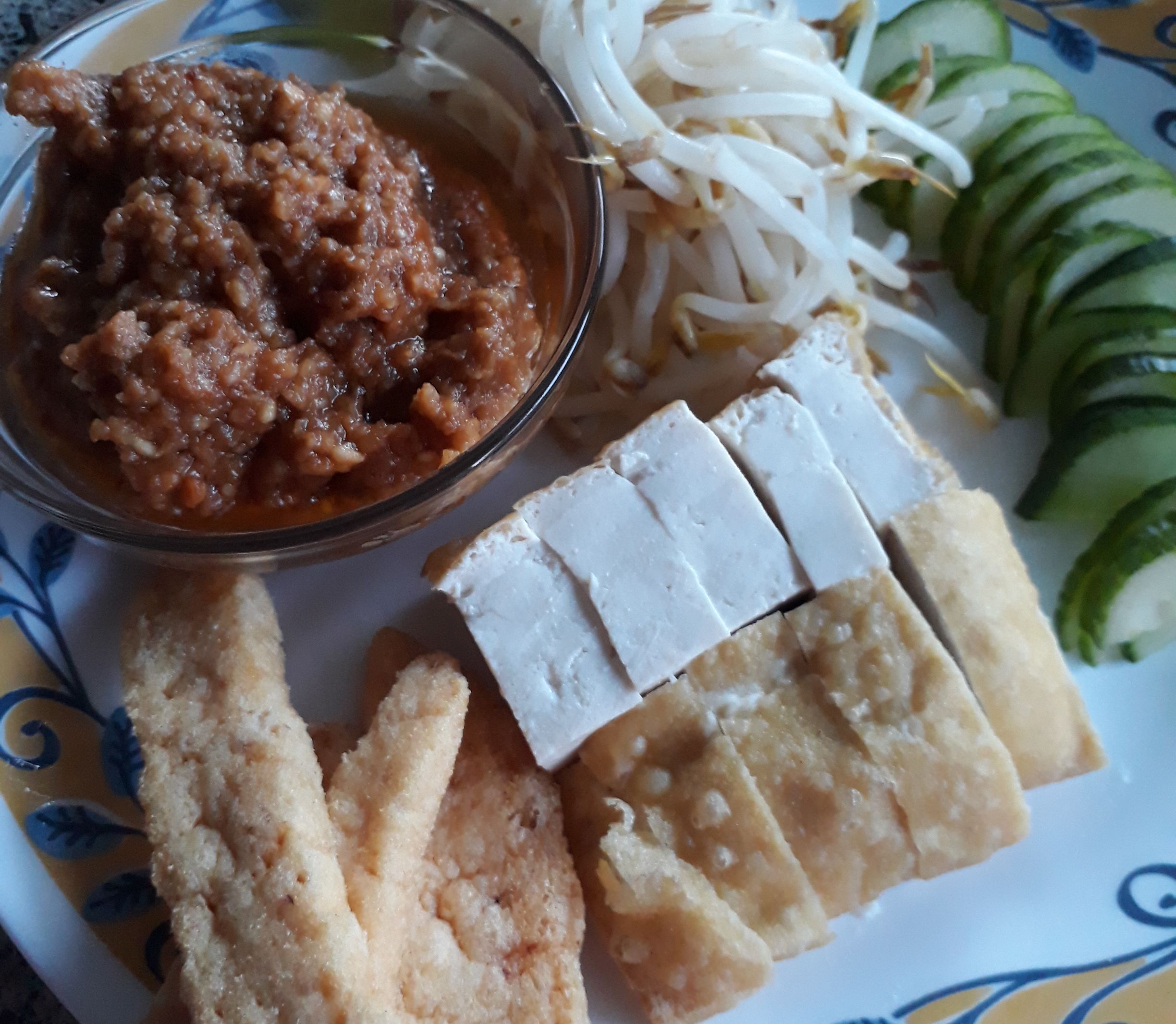 Fried Tofu with Peanut sauce | bunch