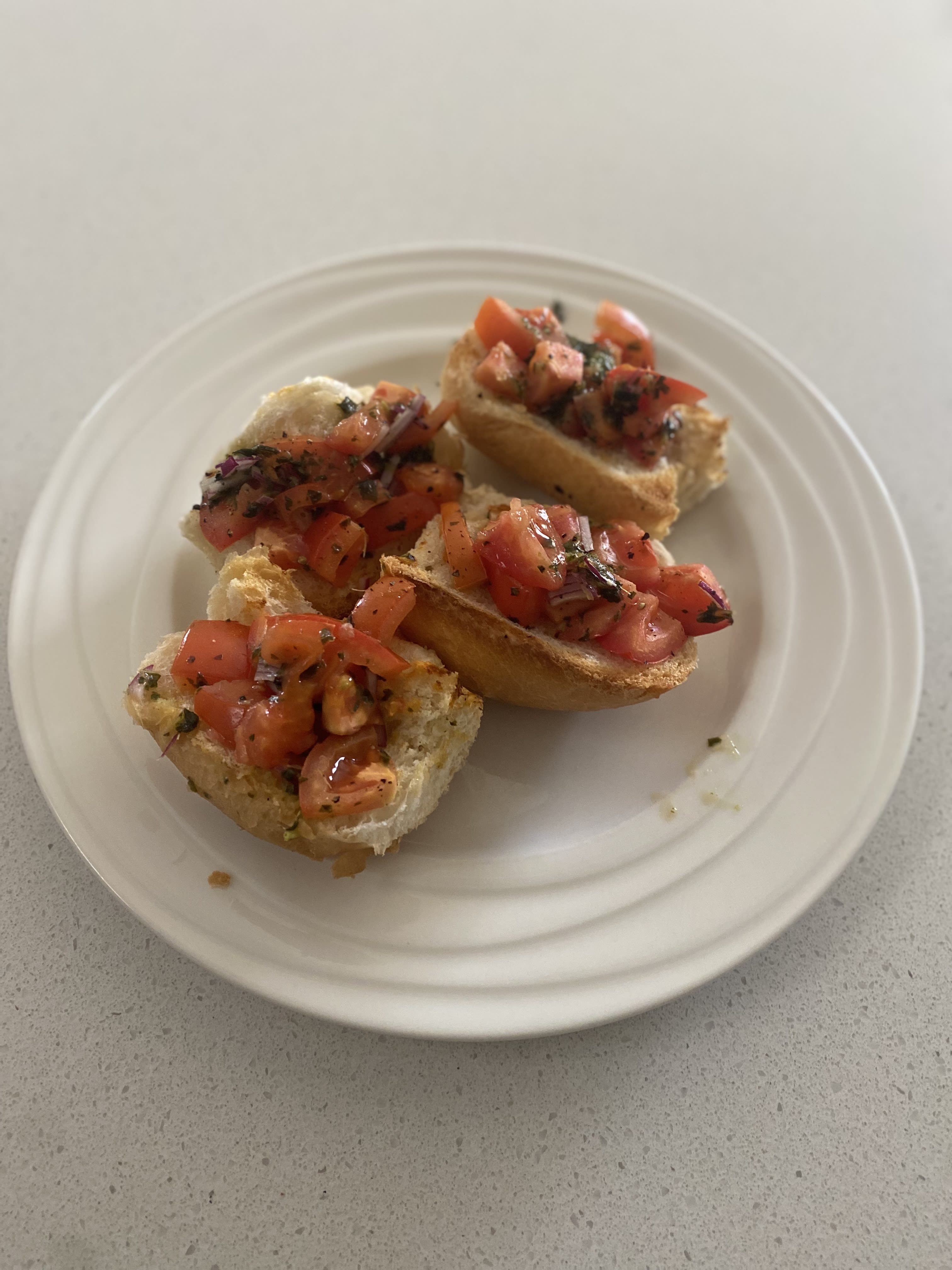 Tomato, Basil & Onion Bruschetta | bunch