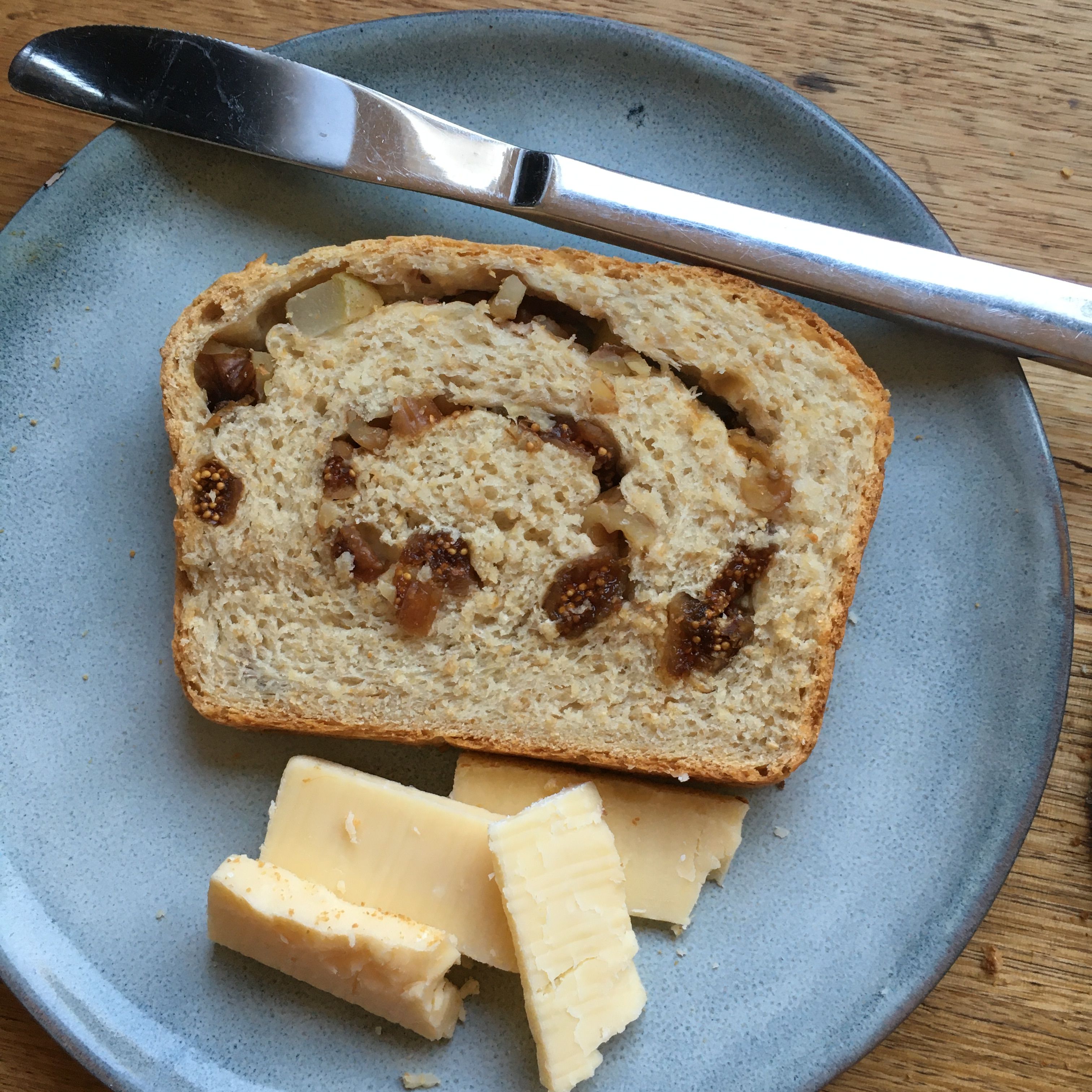 Fig, Pear and Walnut Sourdough Discard Bread | bunch