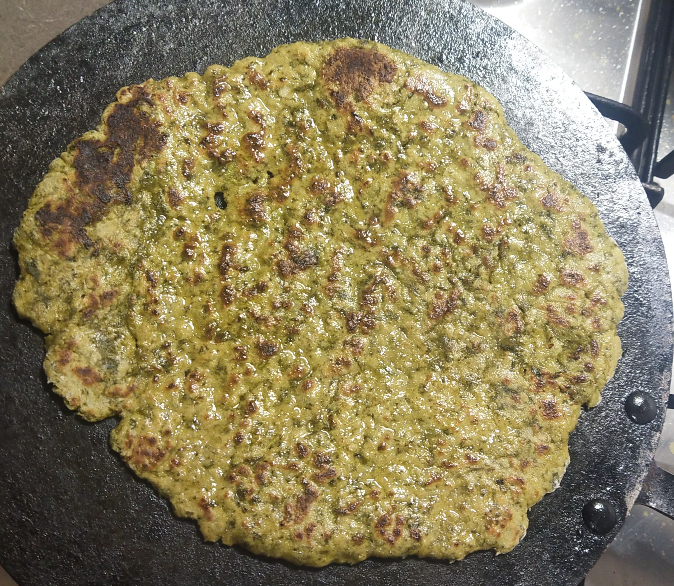 Lasooni Roti Lasuni Palak Roti | bunch
