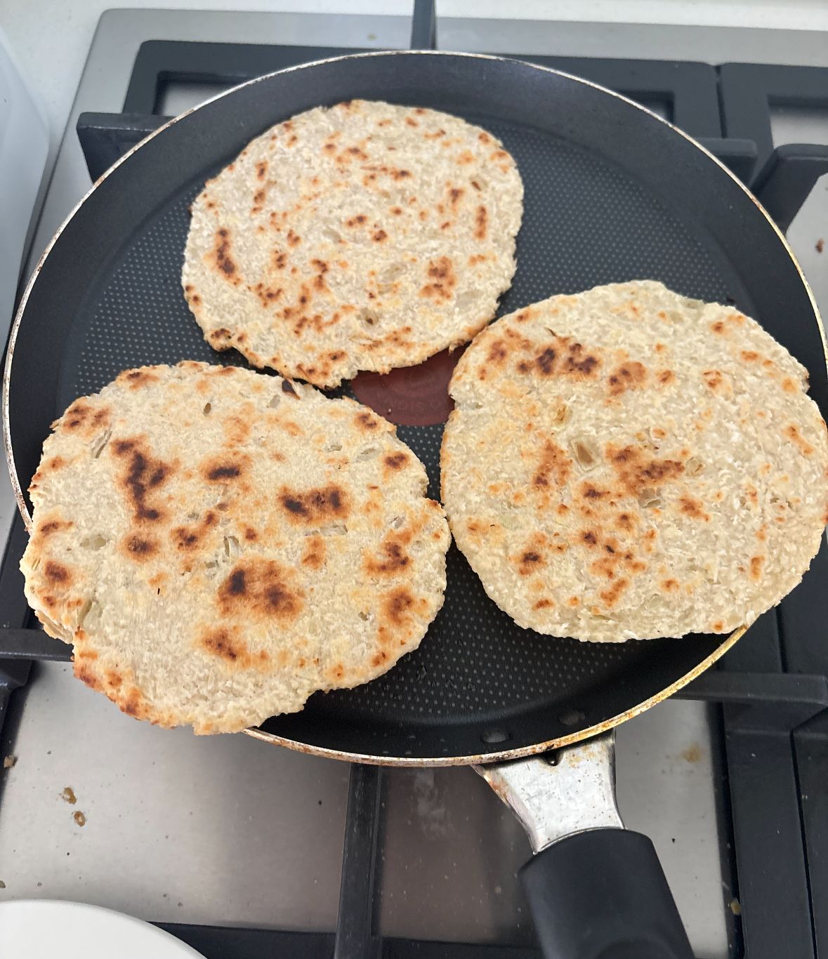 Two Round Roti Sri Lankan Style Coconut Roti | bunch