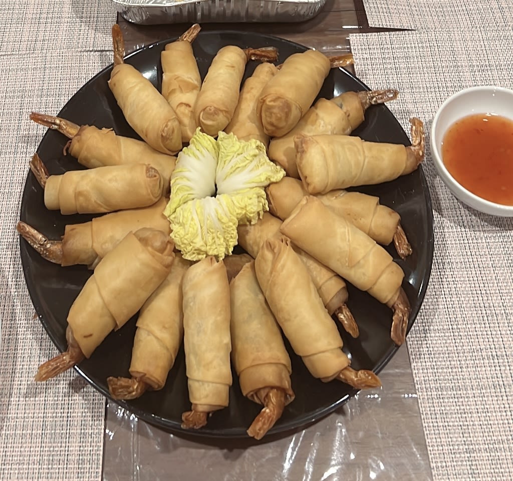 Prawn Spring Rolls (Goong Hom Pha) | bunch