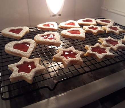 Austrian Linzer Cookie German Spitzbuben Bunch
