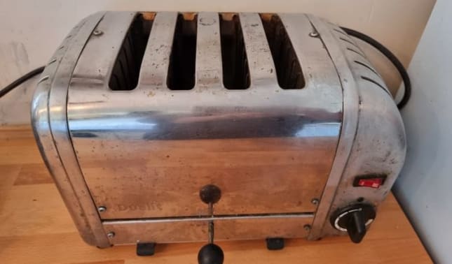 Toaster, Gort-Barten, Max