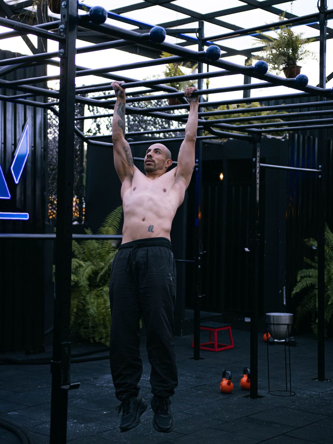 Calisthenics Turned the Humble Pull-Up Into a Competitive Sport