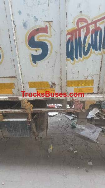 Ashok Leyland Dost Plus image 2