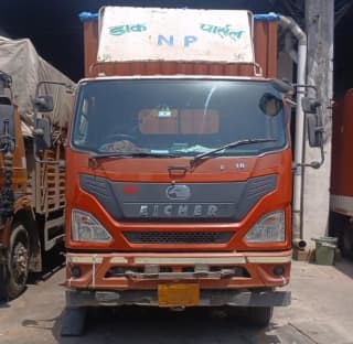 Eicher 2110