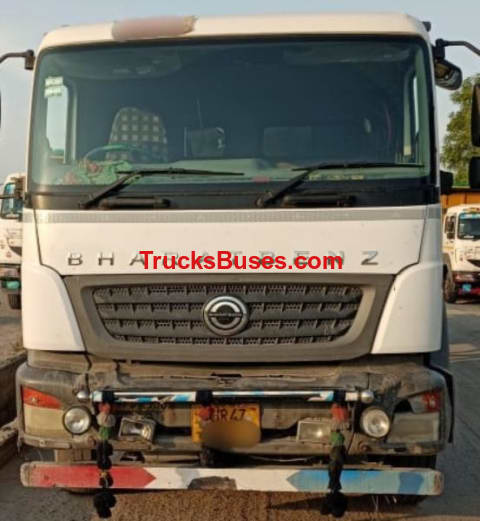 BharatBenz 4928