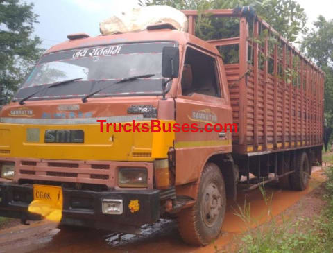 SML Isuzu Samrat