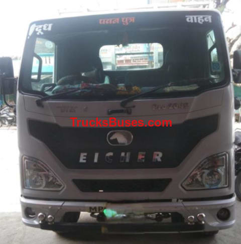 Eicher 2049