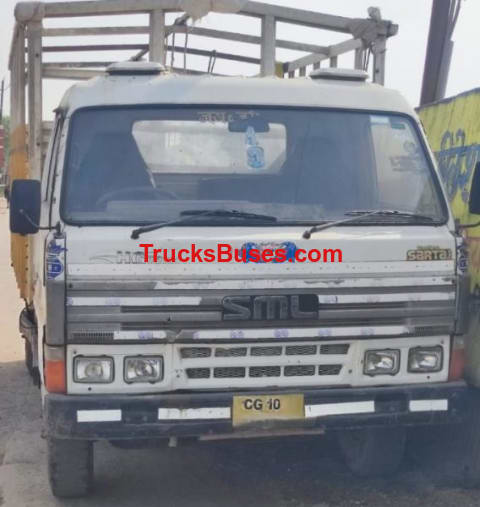 SML Isuzu Sartaj