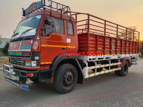 Tata 1512