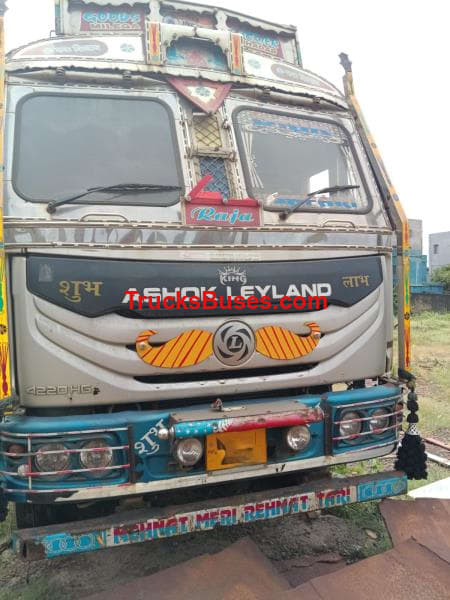 Ashok Leyland 4220