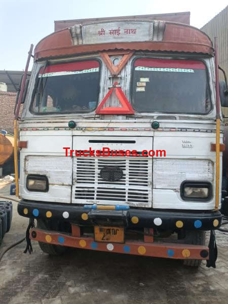 Tata 1613