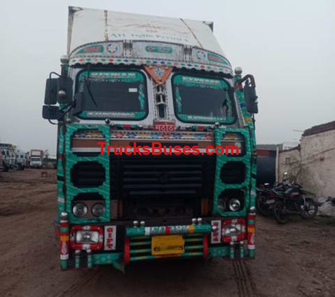 Ashok Leyland 2820