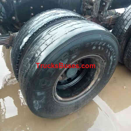 Mahindra Truxo 37 Images