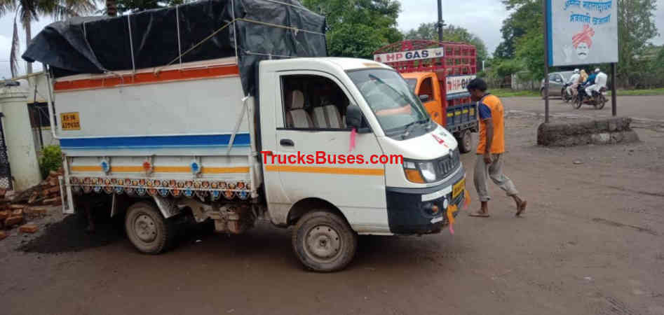 Mahindra Supro Maxi Truck Images