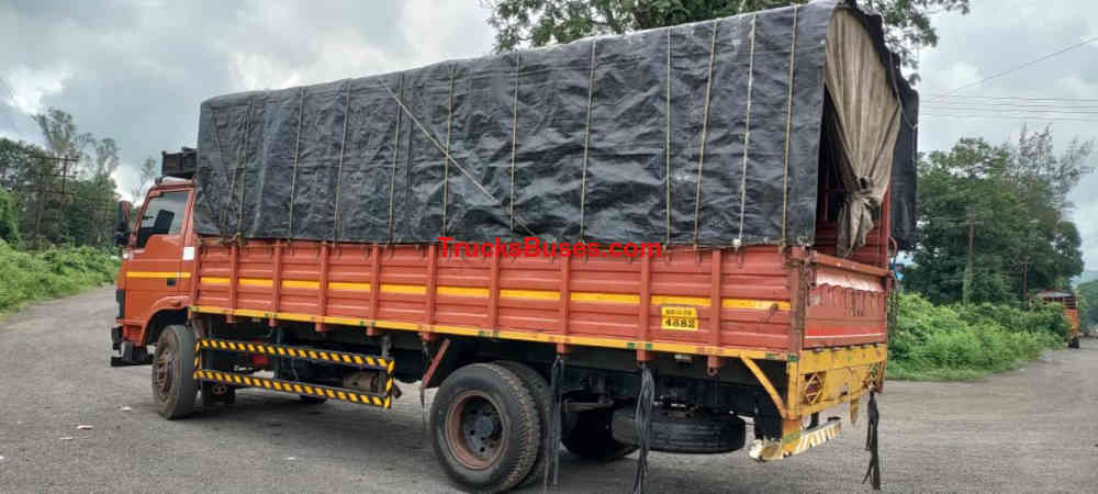 Tata 1412 Images