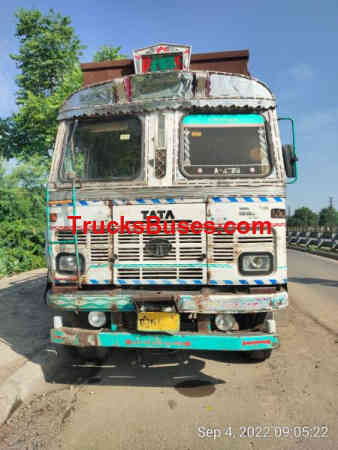 Tata 2515 