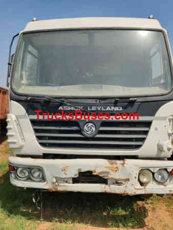 Ashok Leyland 2518 