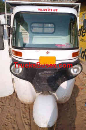 Bajaj Maxima Images