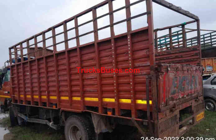 Eicher 1075 Images