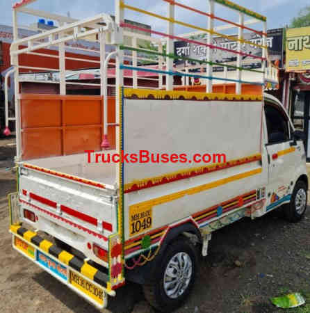 Mahindra Jeeto Mini Truck 