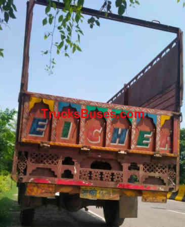Eicher 1059 Images