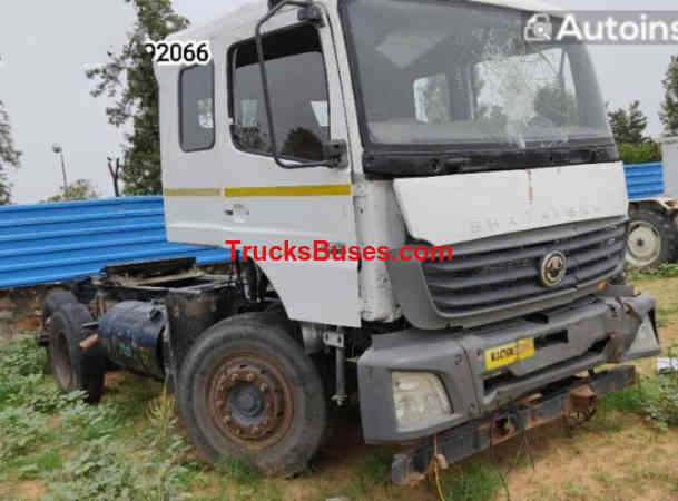 BharatBenz 4928 