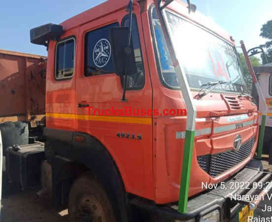 Tata 4923 Images