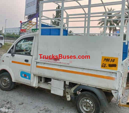 Mahindra Jeeto Mini Truck 