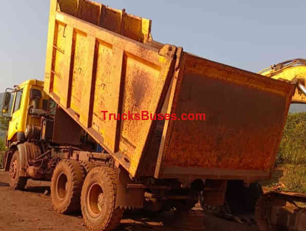 Tata Prima 2525 Images