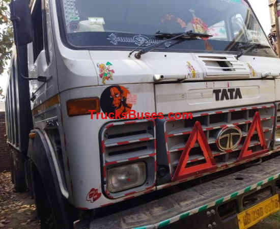 Tata 2518 Images