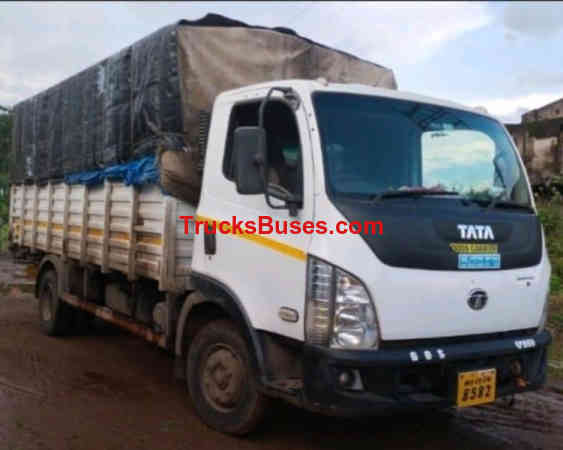Tata Ultra 1014 Images