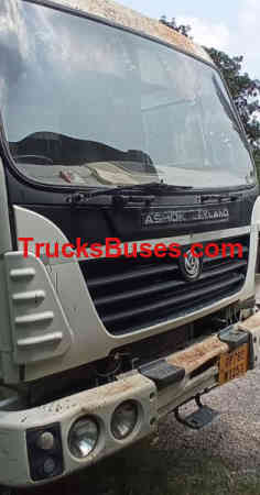 Tata Prima 2530 Images