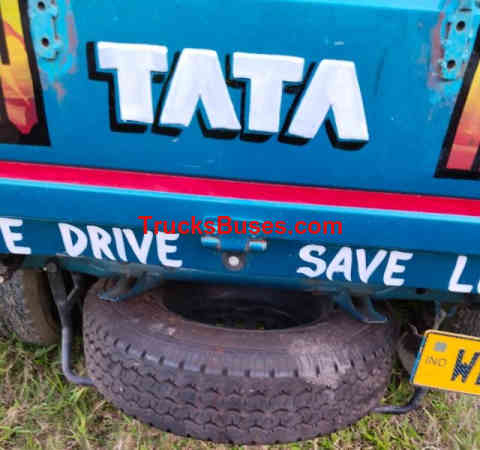 Tata Intra V30 Images