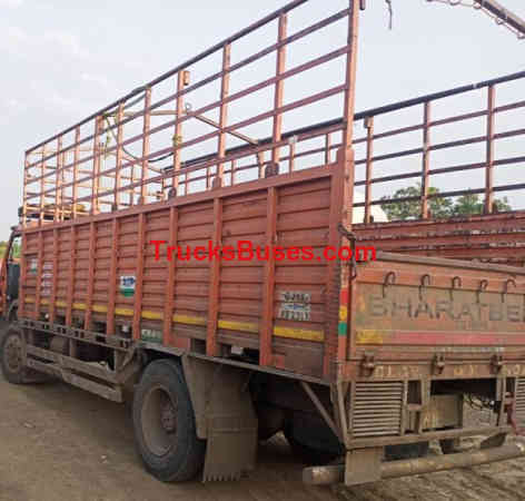 BharatBenz 1214 Images