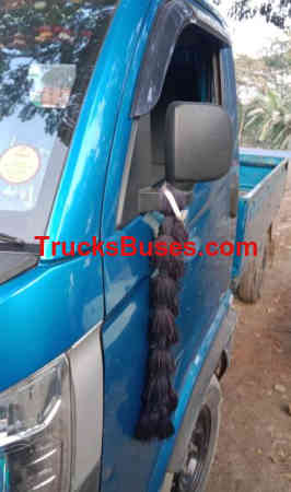 Tata Intra V30 Images