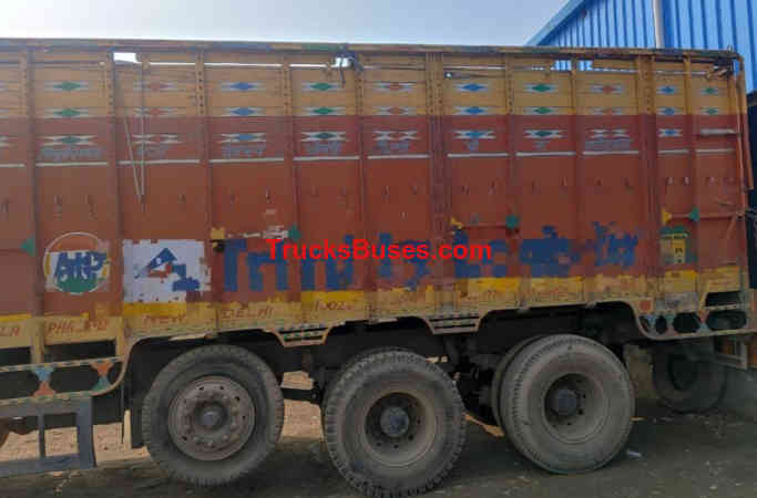 Ashok Leyland 3718 Images